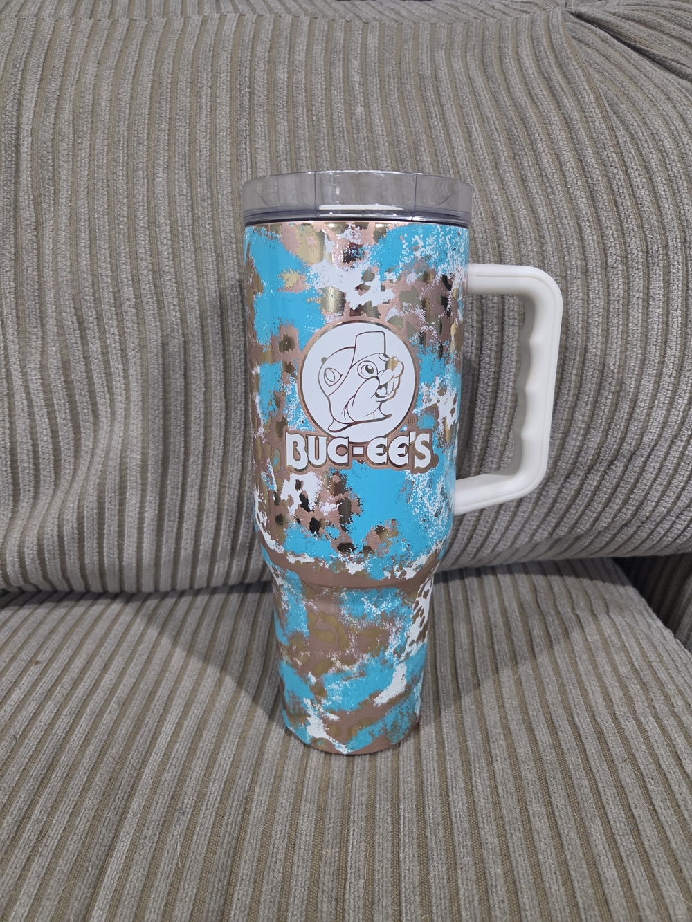 BUC-EE'S 40oz Turquoise Camo Insulated Travel Mug with Handle